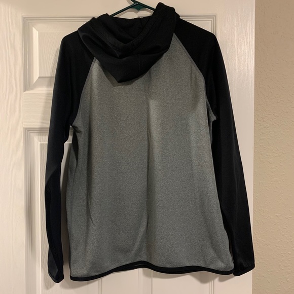 Nike hoodie - Picture 2 of 3